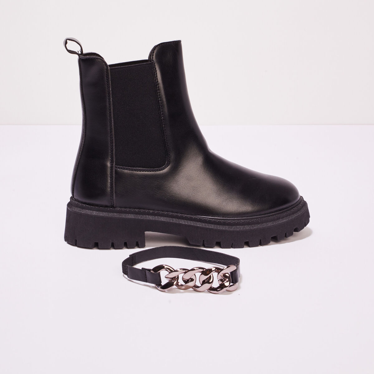 Bottines chelsea avec chaînes noir femme
