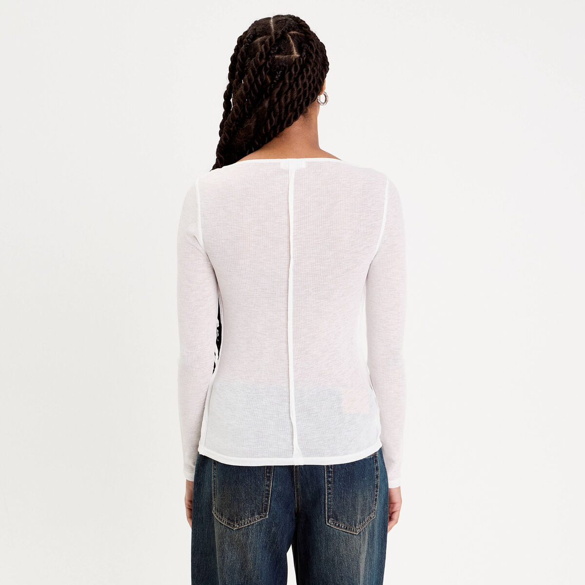 T-shirt cintr&eacute; col rond manches longues blanc femme