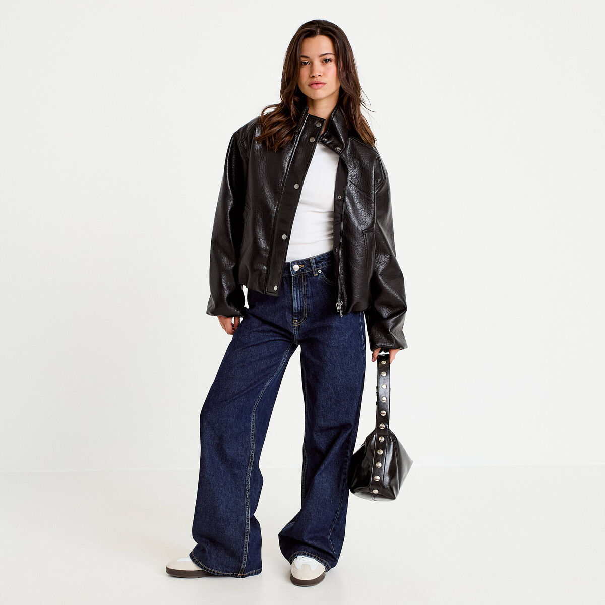 Jean wide leg taille haute Petite denim blue black femme