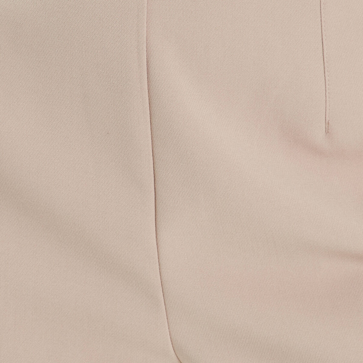Short ajusté beige femme