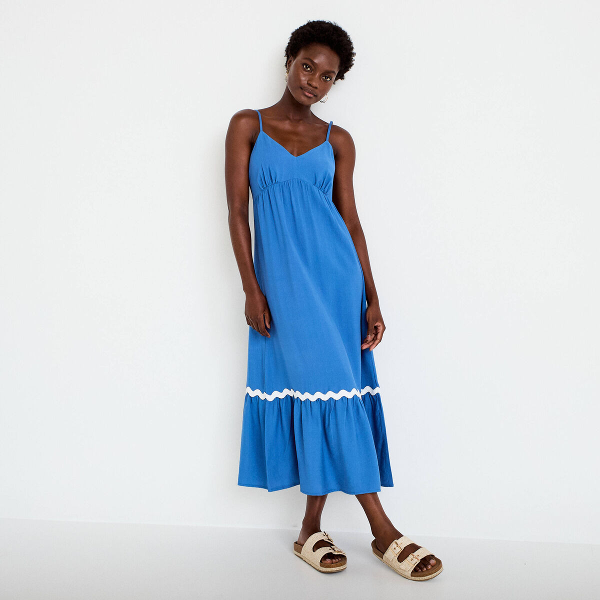 Robe longue &eacute;vas&eacute;e col v cr&ecirc;pe bleu fonc&eacute; femme