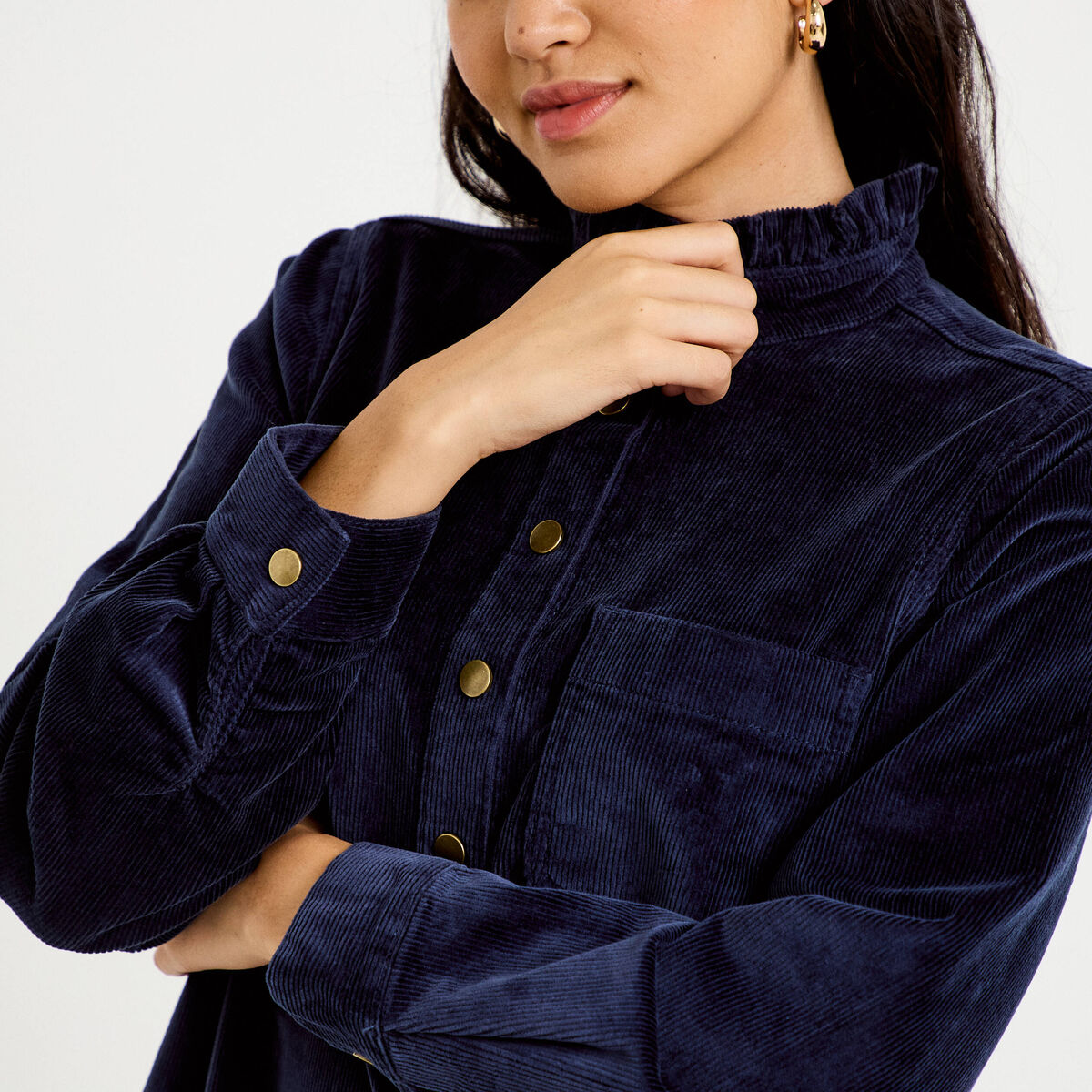 Robe &eacute;vas&eacute;e velours col montant bleu marine femme