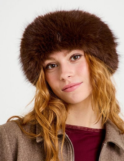 Bonnet en fausse fourrure marron fonc&eacute; femme