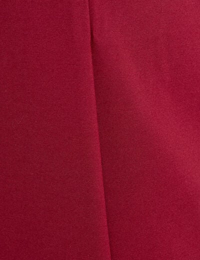 Jupe courte &eacute;vas&eacute;e stretch rouge fonc&eacute; femme
