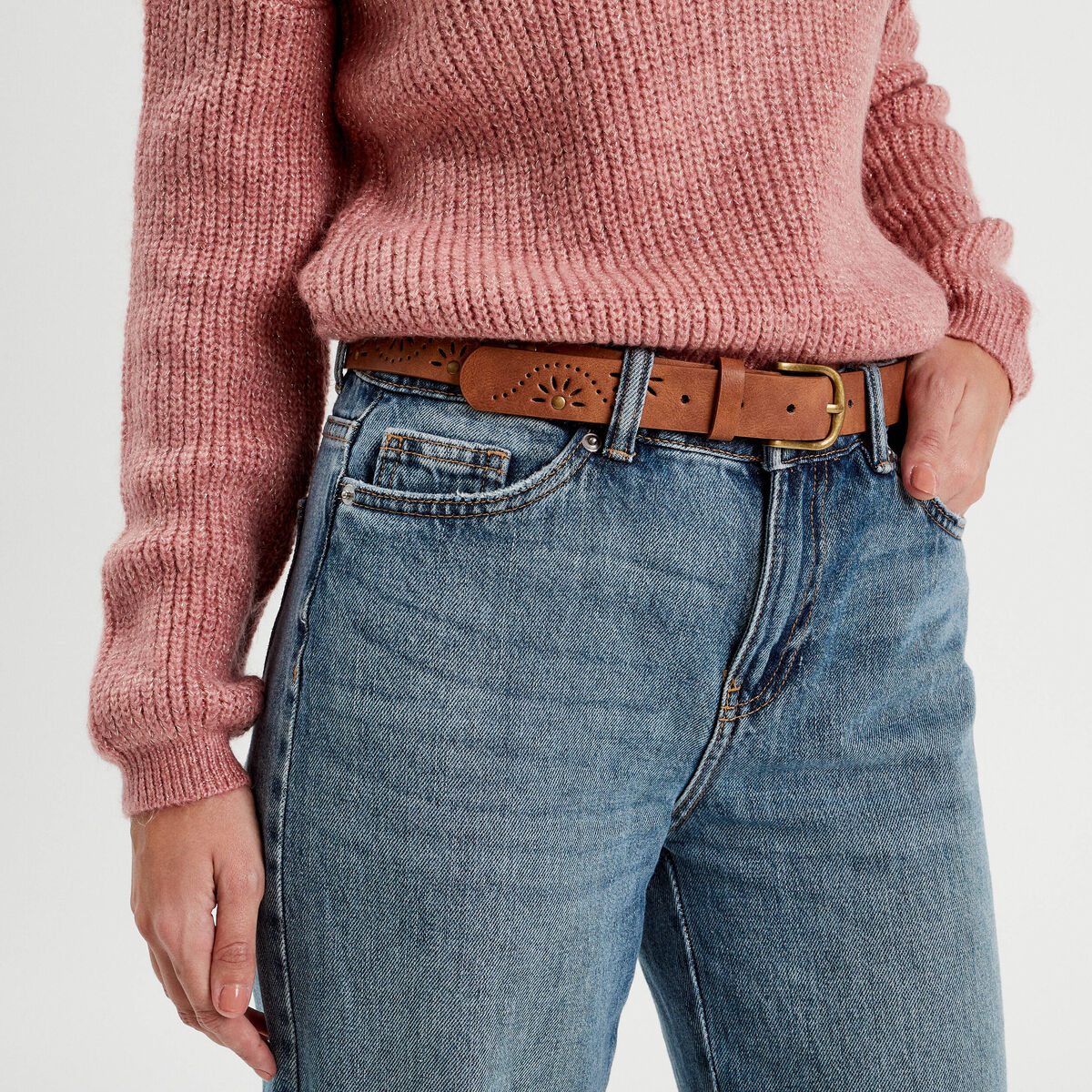 Ceinture perforée et cloutée camel femme