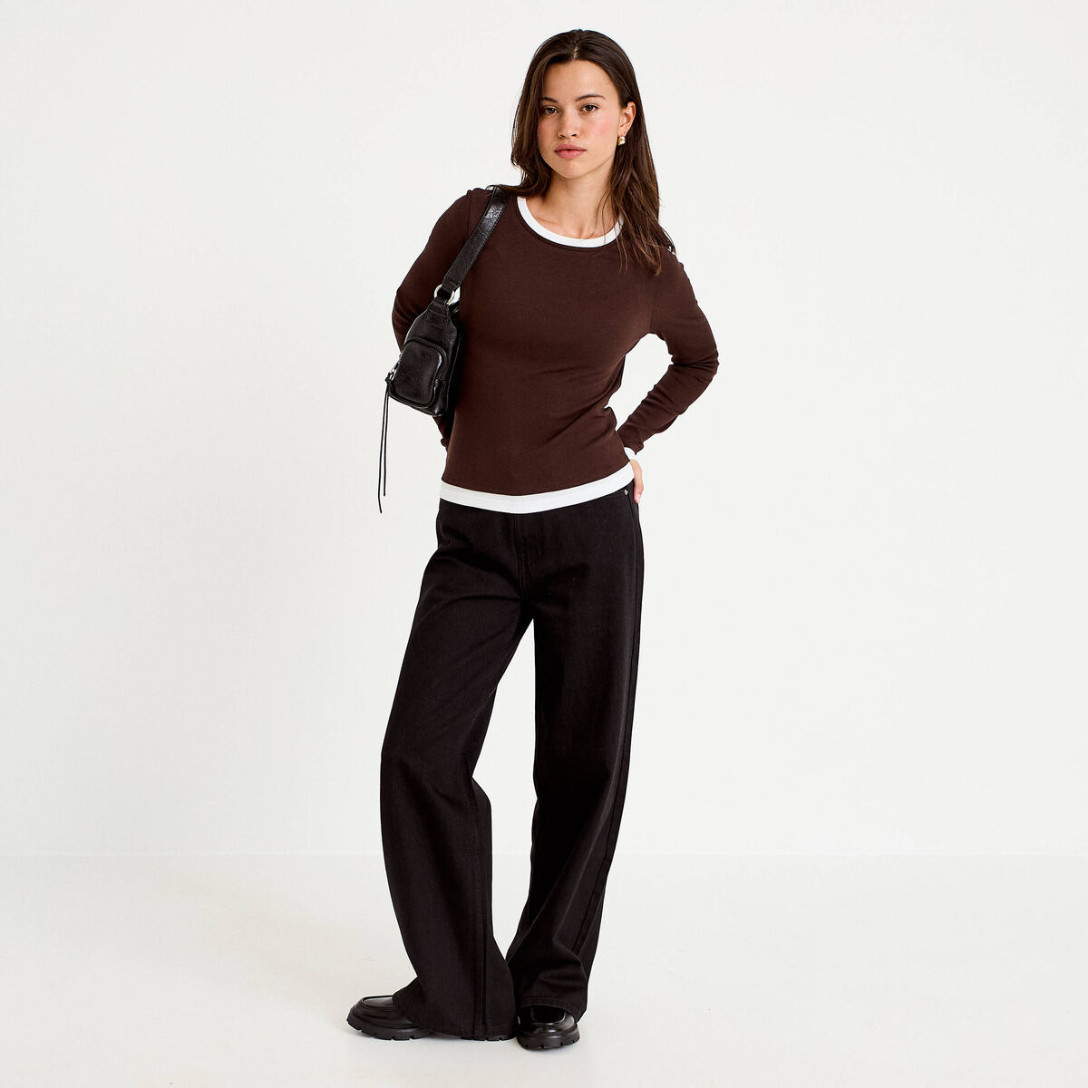 T-shirt 2-en-1 col rond manches longues marron fonc&eacute; femme