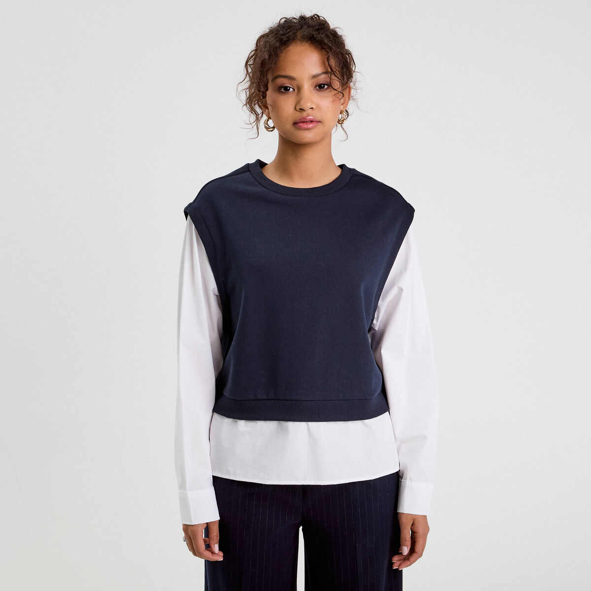 Sweat manches longues bleu marine femme