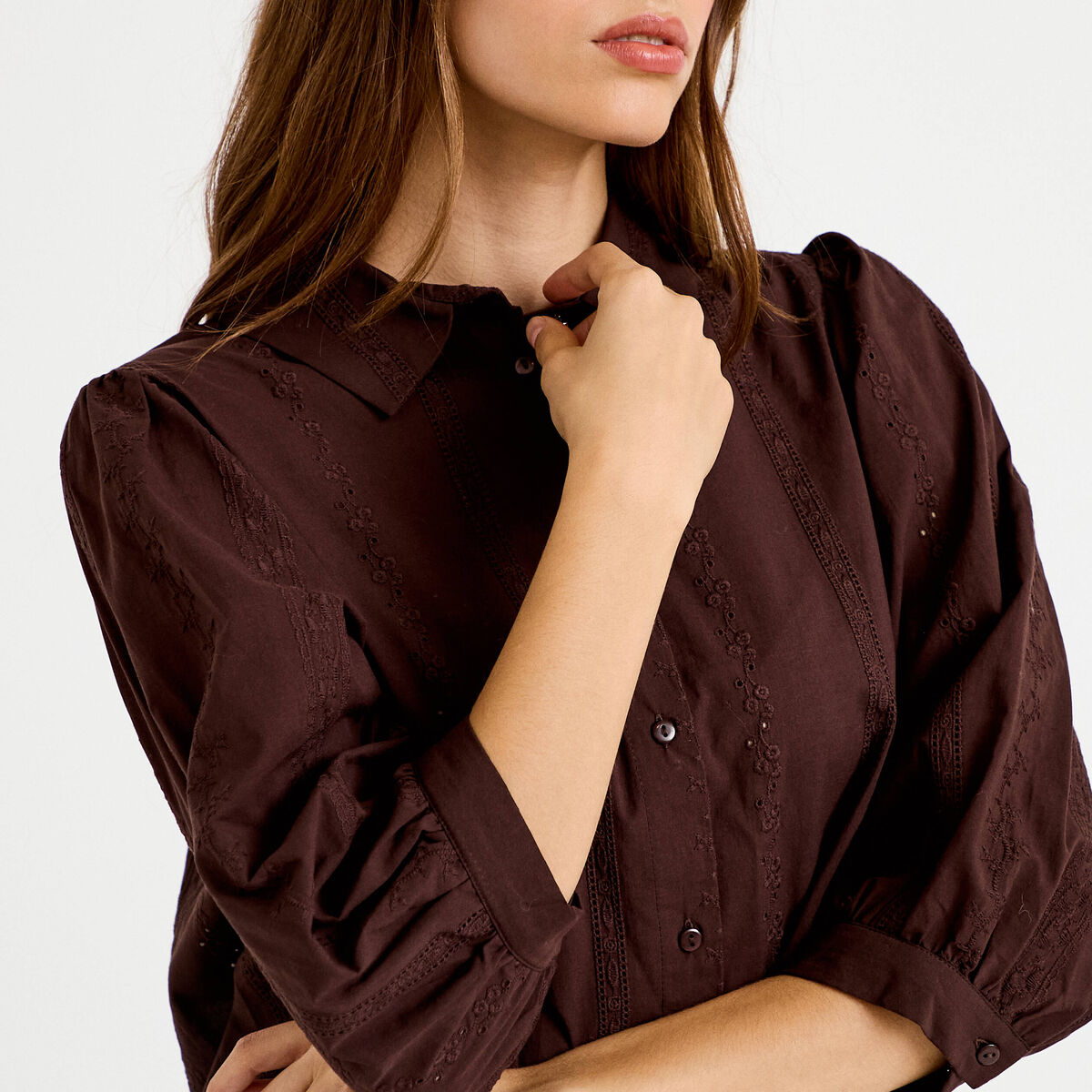 Chemise droite col classique manches 3/4 marron fonc&eacute; femme