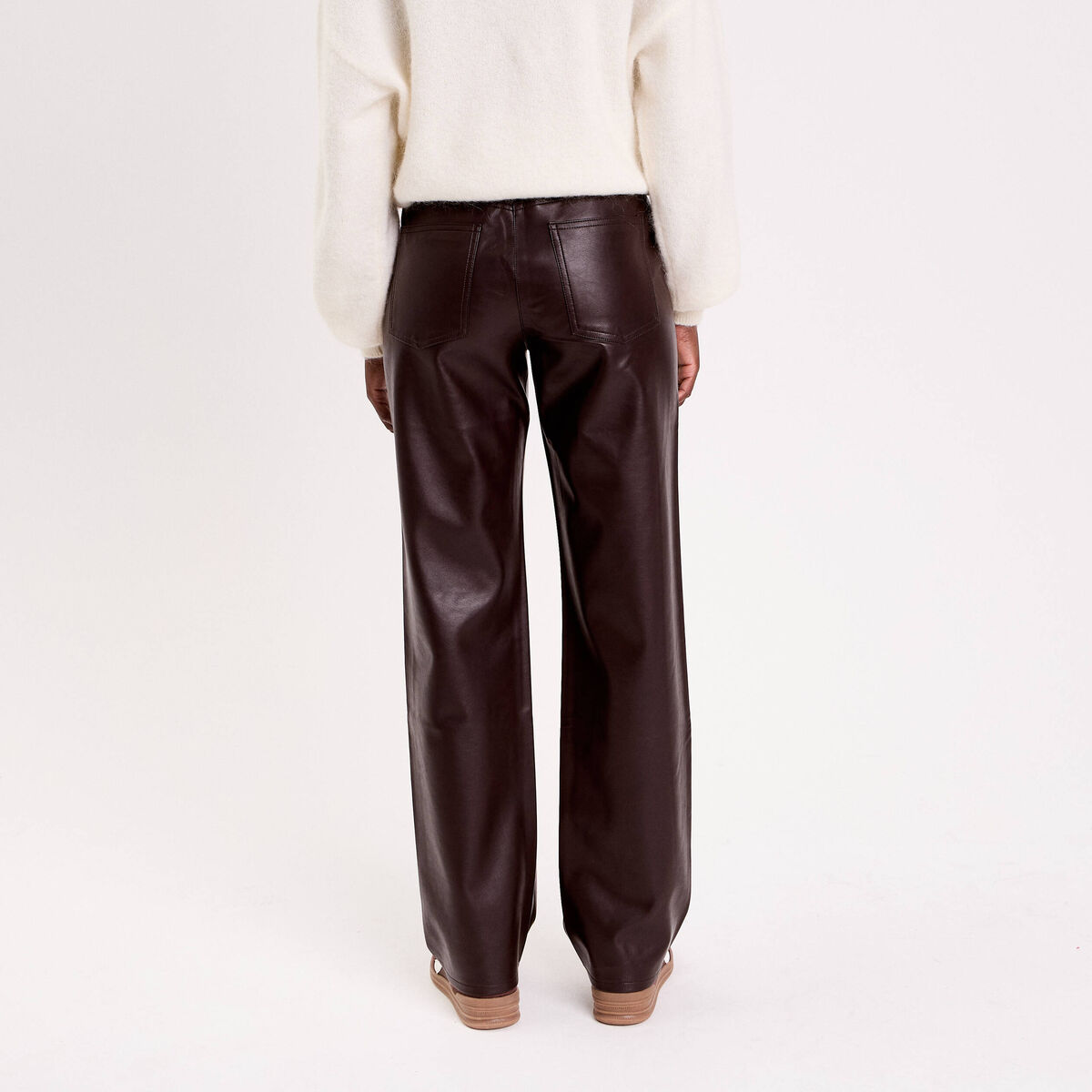 Pantalon droit similicuir marron fonc&eacute; femme