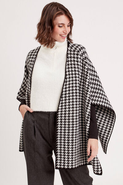 Cape tricotée noir femme