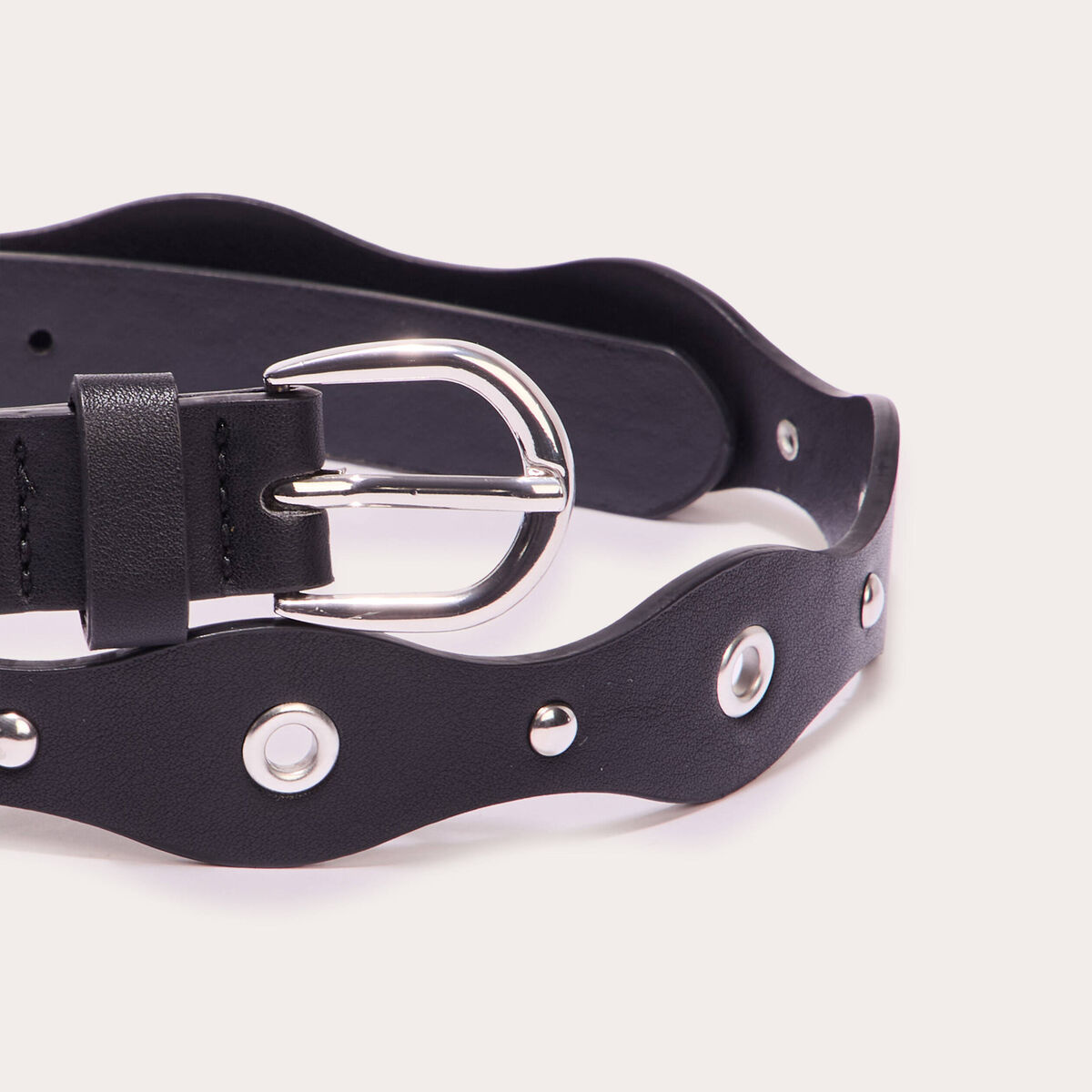 Ceinture oeillets et clous noir femme