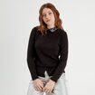 Pull col chemise bijoux noir femme