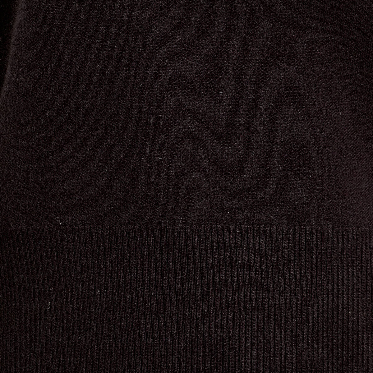 Pull col montant boutons noir femme