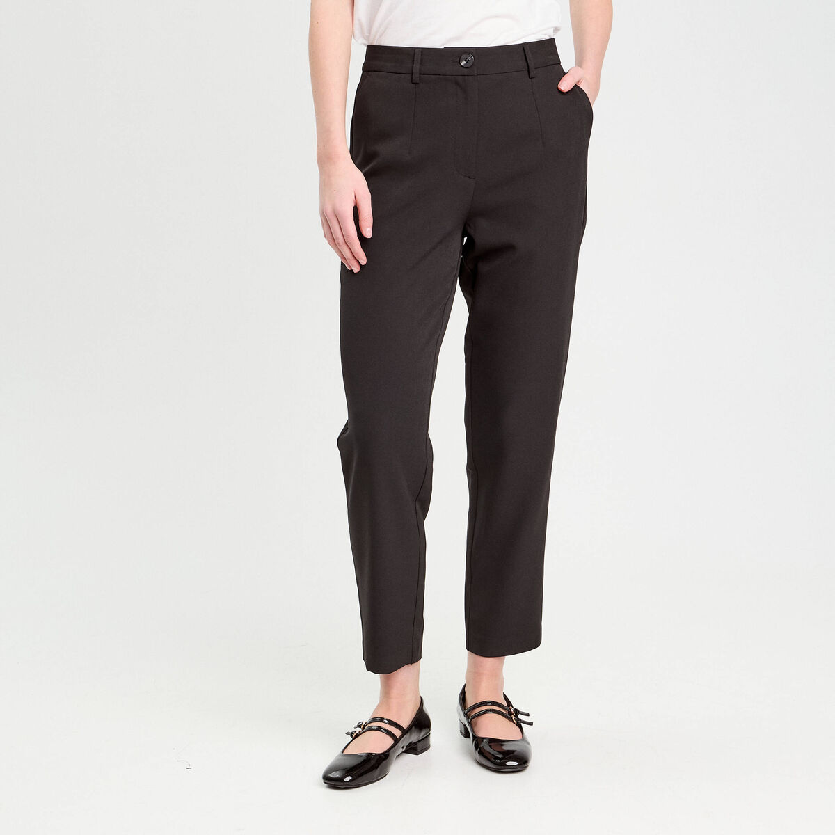 Pantalon carotte noir femme
