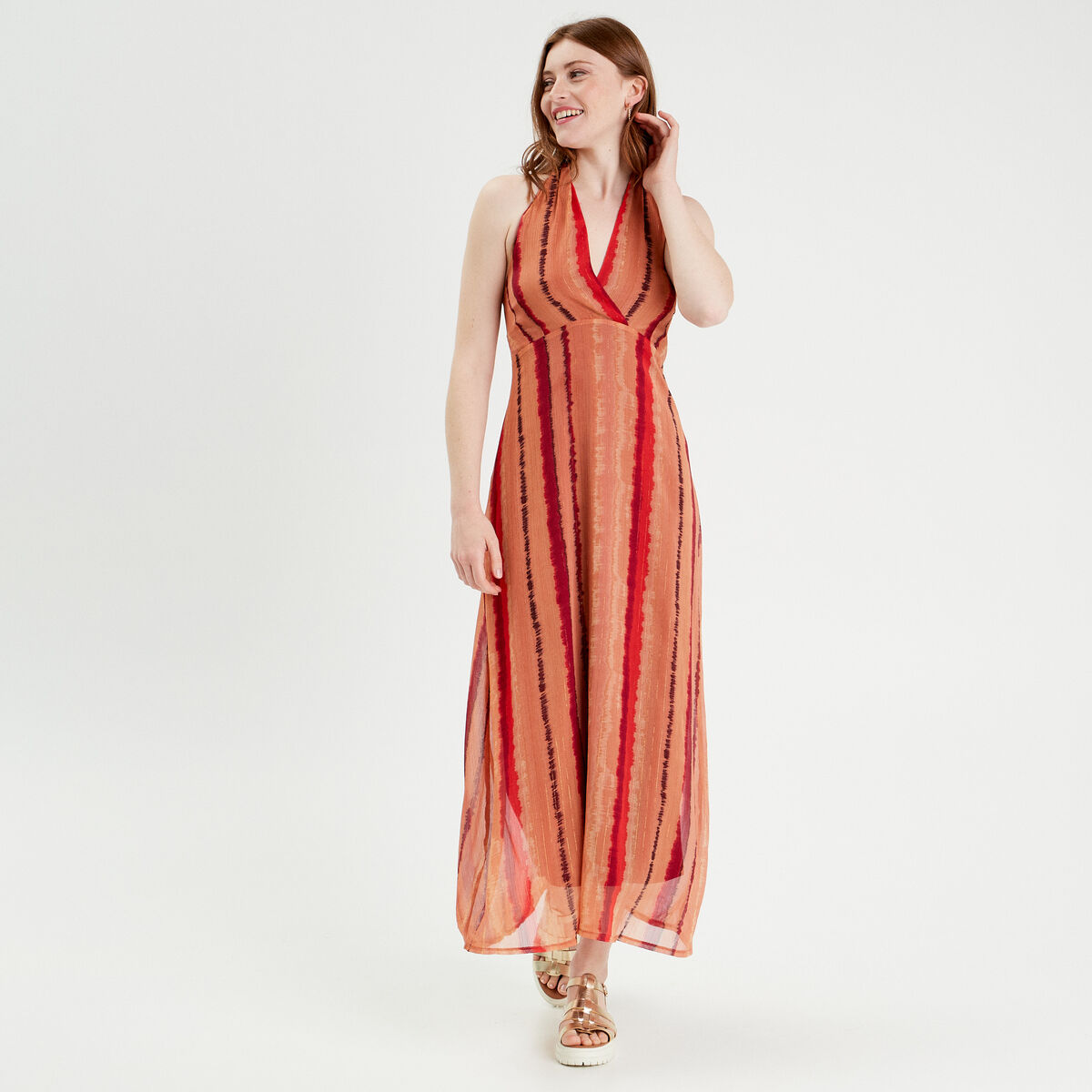 Robe longue évasée col en V rouge femme