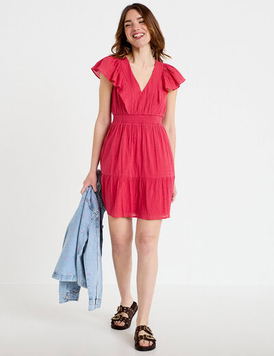 Robe courte &eacute;vas&eacute;e col v manches courtes rose framboise femme