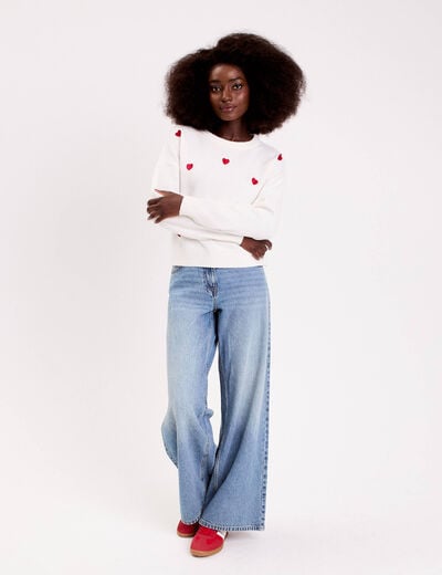 Pull &agrave; motifs coeurs ecru femme