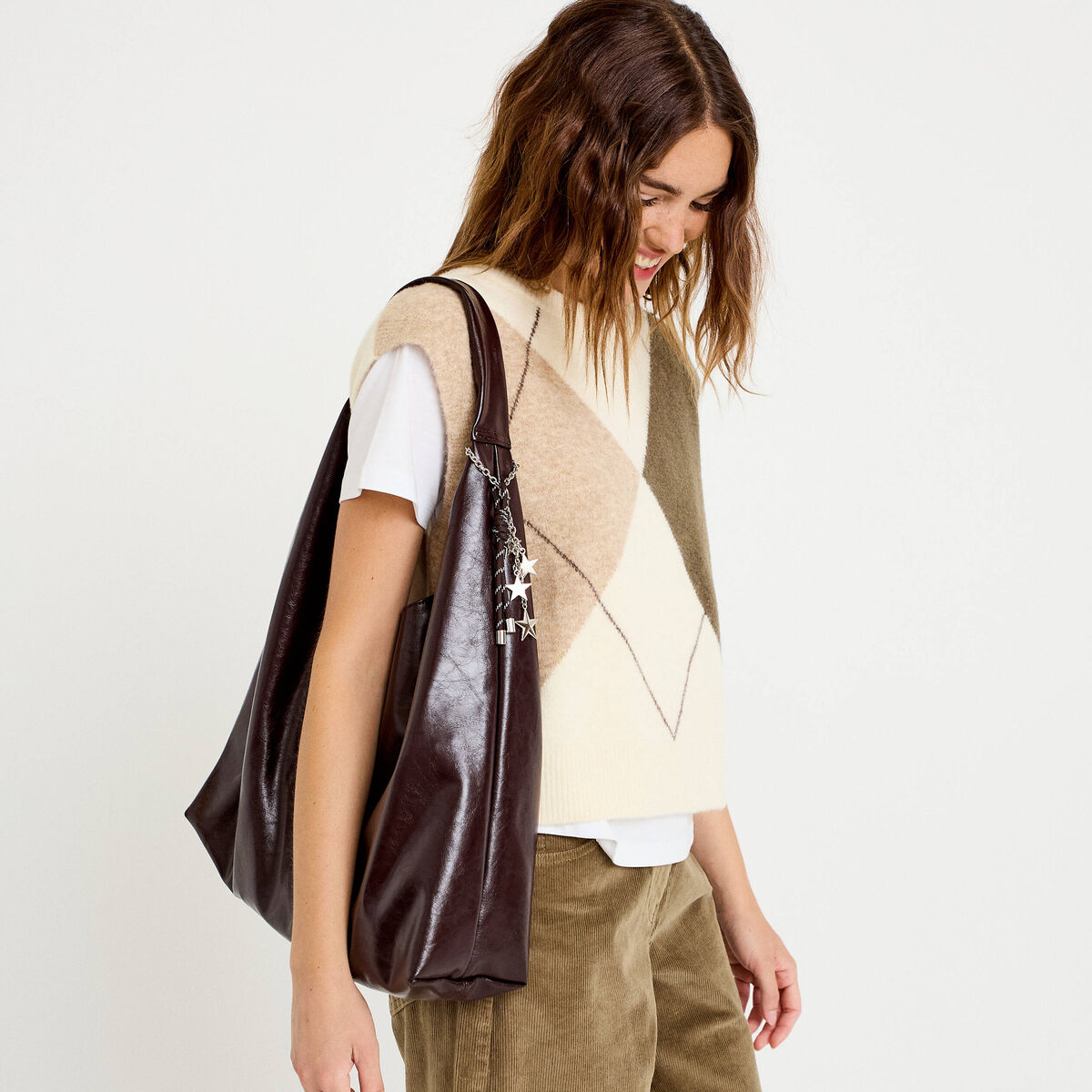 Sac avec pendentif charms bordeaux femme