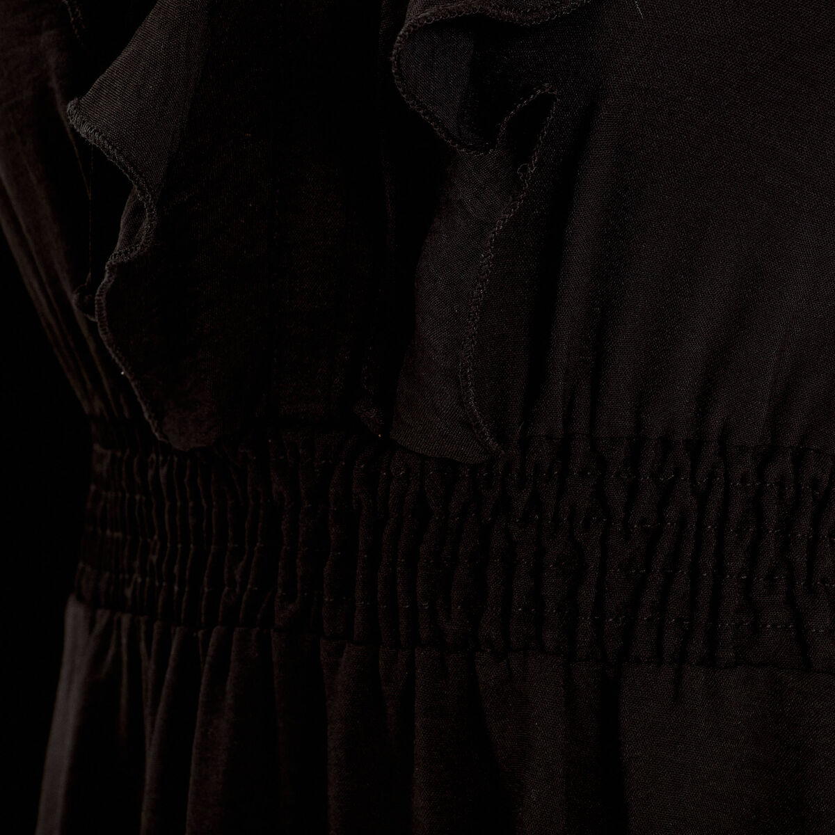Robe évasée avec volants noir femme