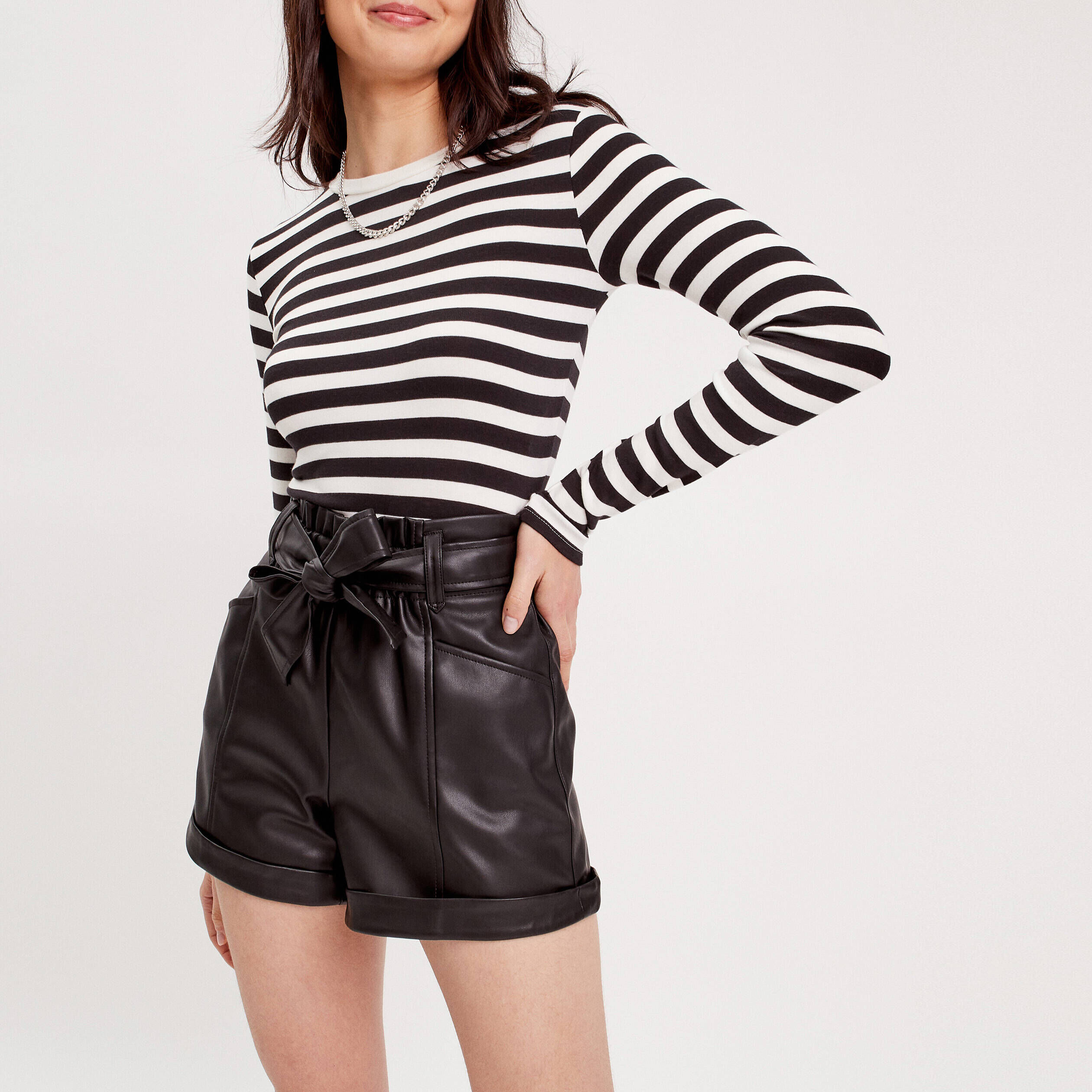 Cache cache short hotsell femme
