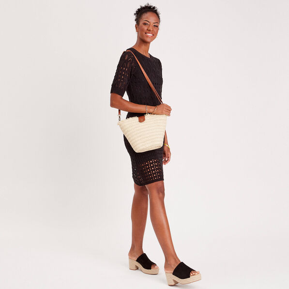 Robe pull évasée ajourée noir femme