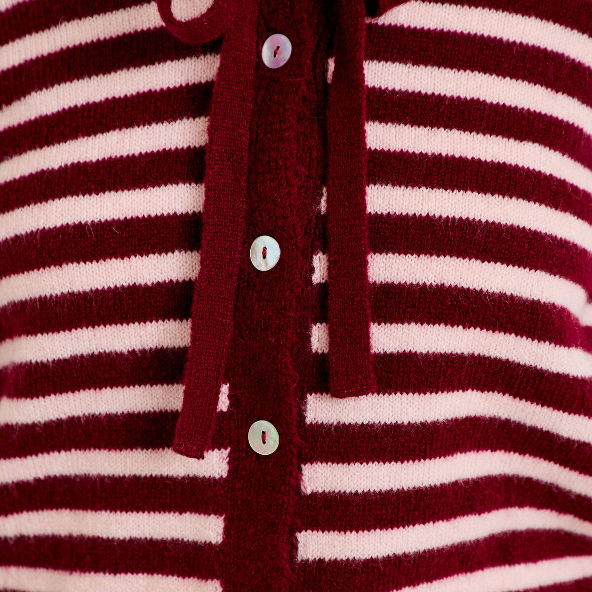 Gilet &agrave; capuche manches longues bordeaux femme