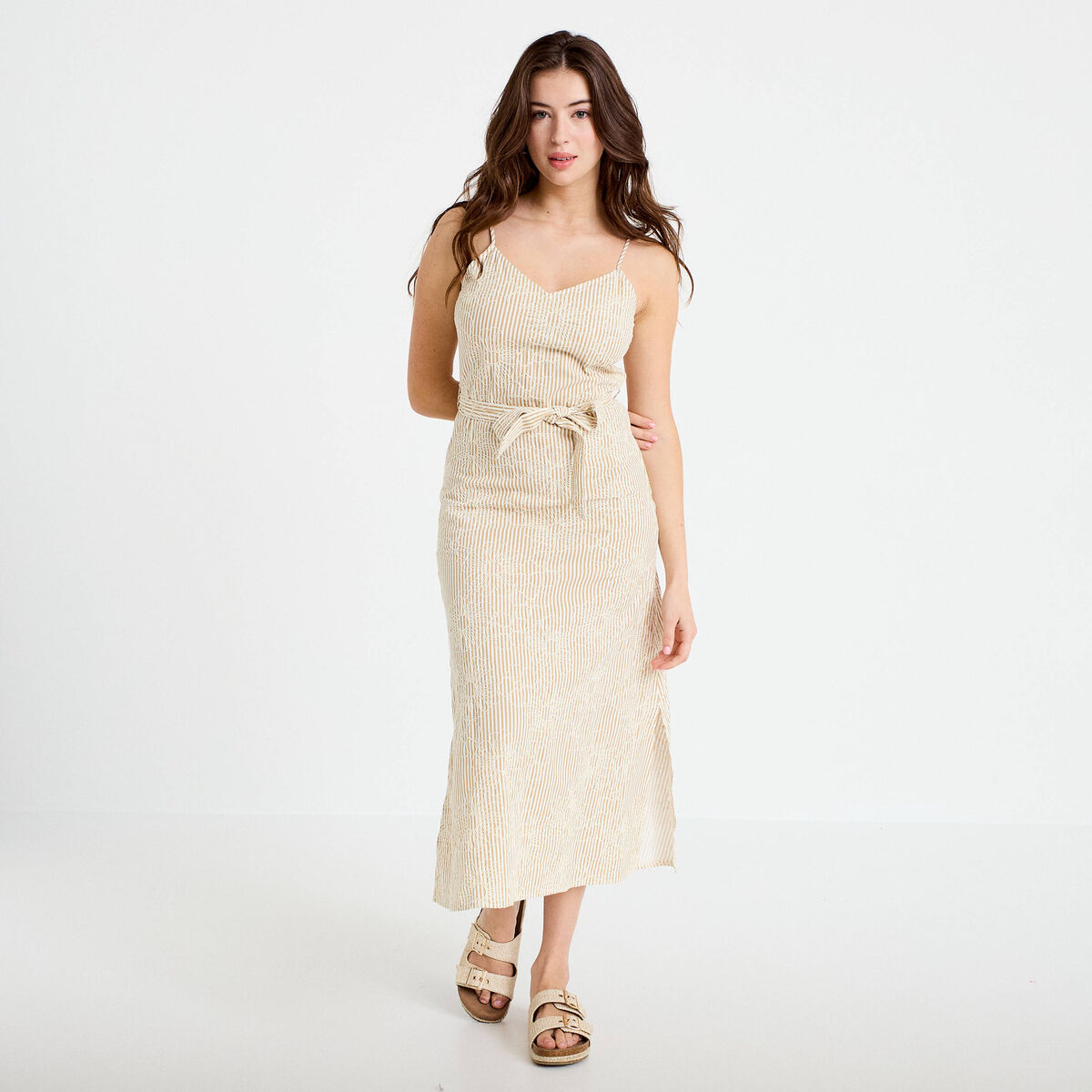 Robe droite 3/4 col v fines bretelles beige moyen femme