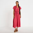 Robe longue &eacute;vas&eacute;e col v satin&eacute;e rose framboise femme