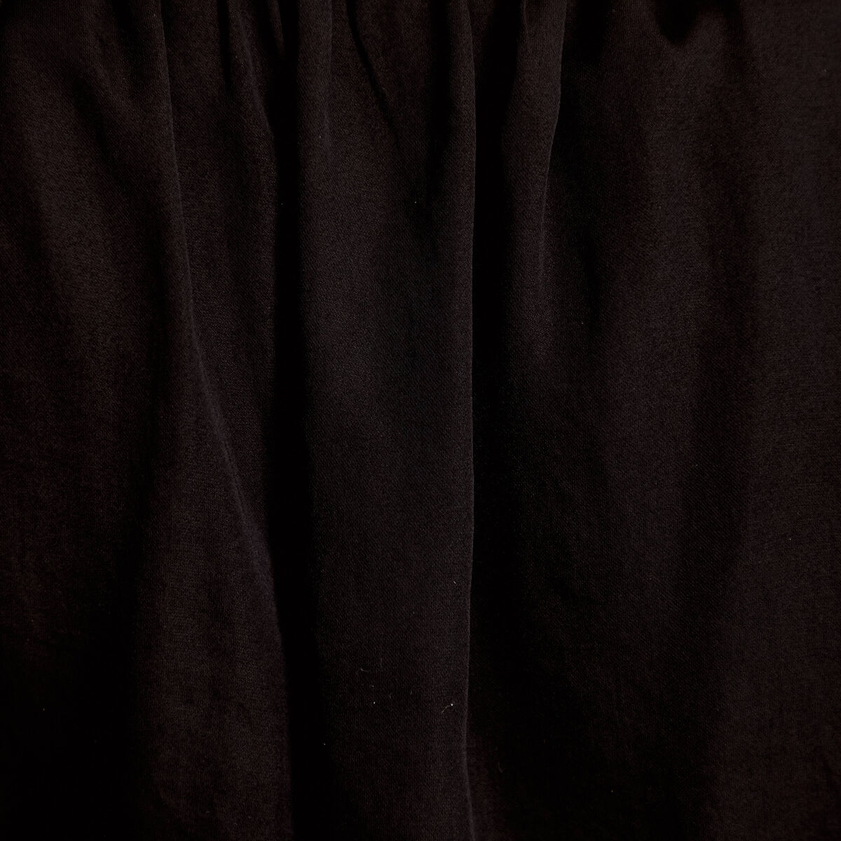 Robe longue &eacute;vas&eacute;e sans manches noir femme