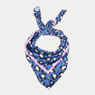 Foulard carr&eacute; satin bleu fonc&eacute; femme