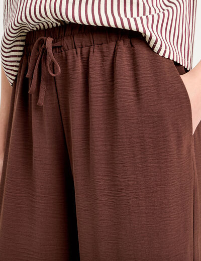 Pantalon large marron foncé femme