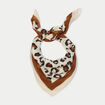 Foulard effet satin&eacute; ecru femme