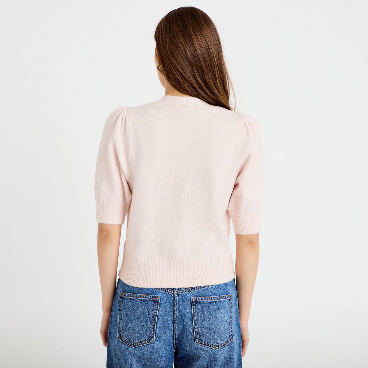 Pull manches courtes boutons brod&eacute;s rose clair femme