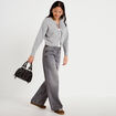 Gilet court nou&eacute; gris clair femme