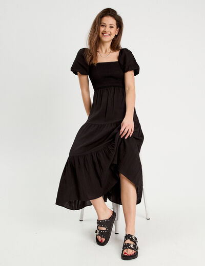 Robe longue évasée smockée noir femme