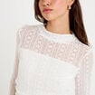Top ajust&eacute; col montant dentelle ecru femme