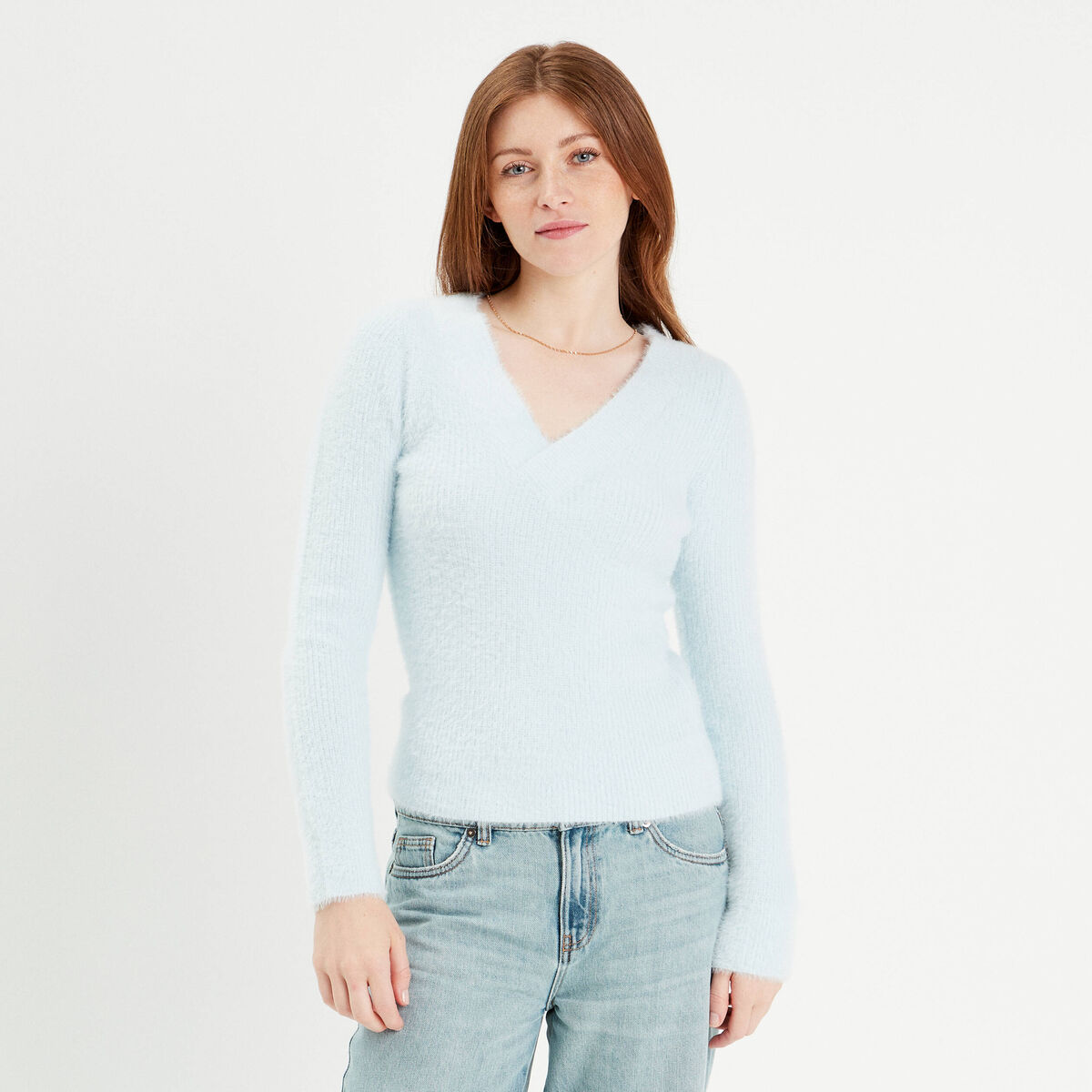 Pull manches longues col en V bleu pastel femme