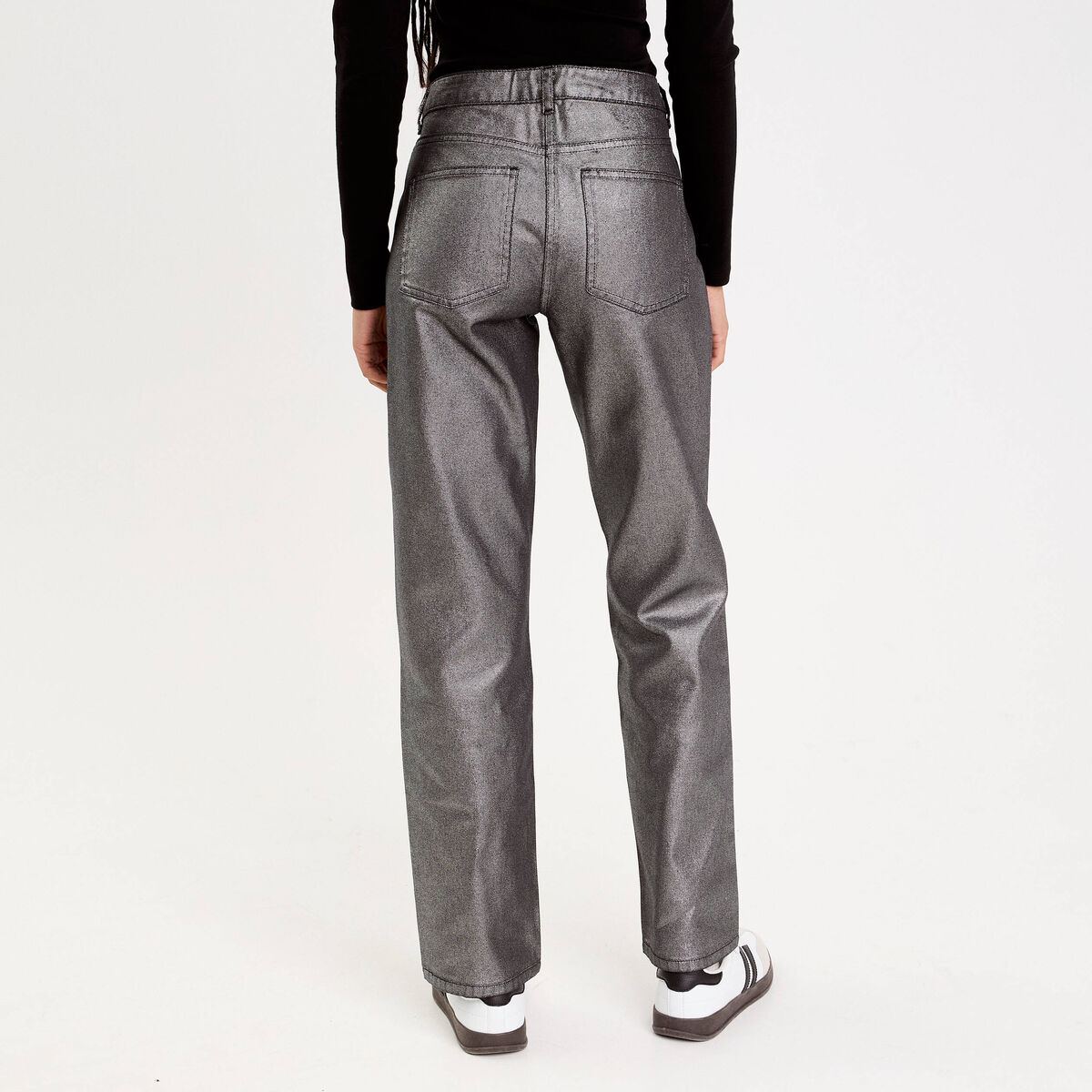 Pantalon droit enduit gris argent femme