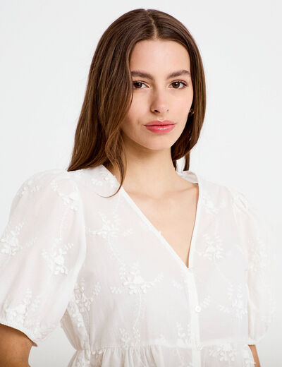 Blouse col v manches courtes brod&eacute;e ecru femme