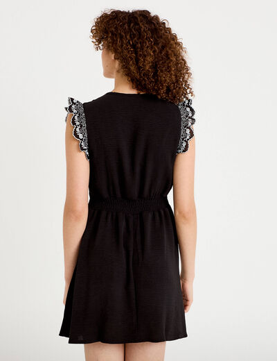 Robe courte &eacute;vas&eacute;e col v manches courtes noir femme