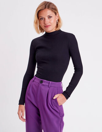 T-shirt côtelé col montant noir femme
