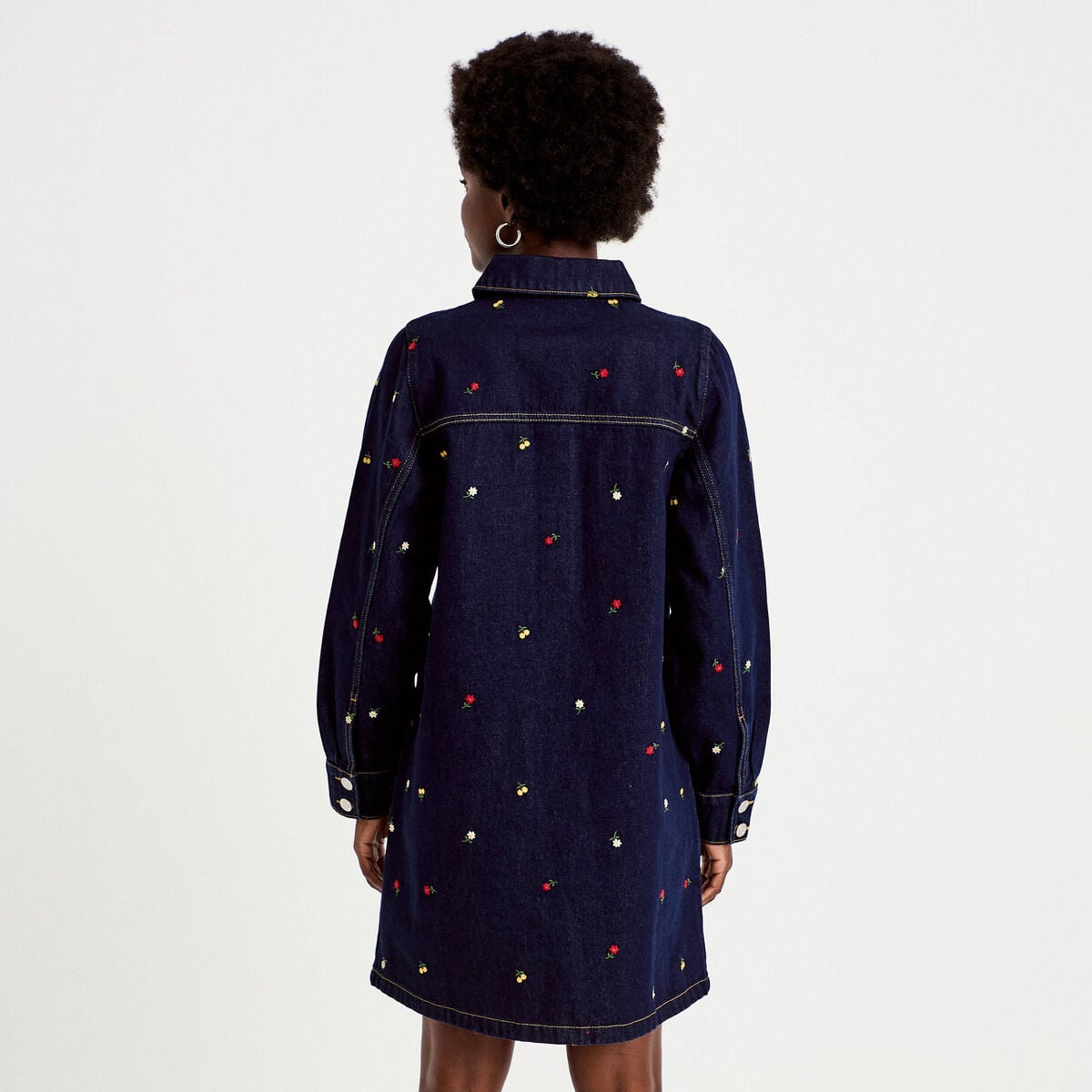 Robe courte droite en jean brod&eacute;e bleu marine femme