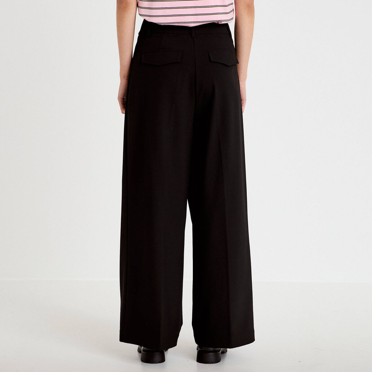 Pantalon large &agrave; pinces noir femme