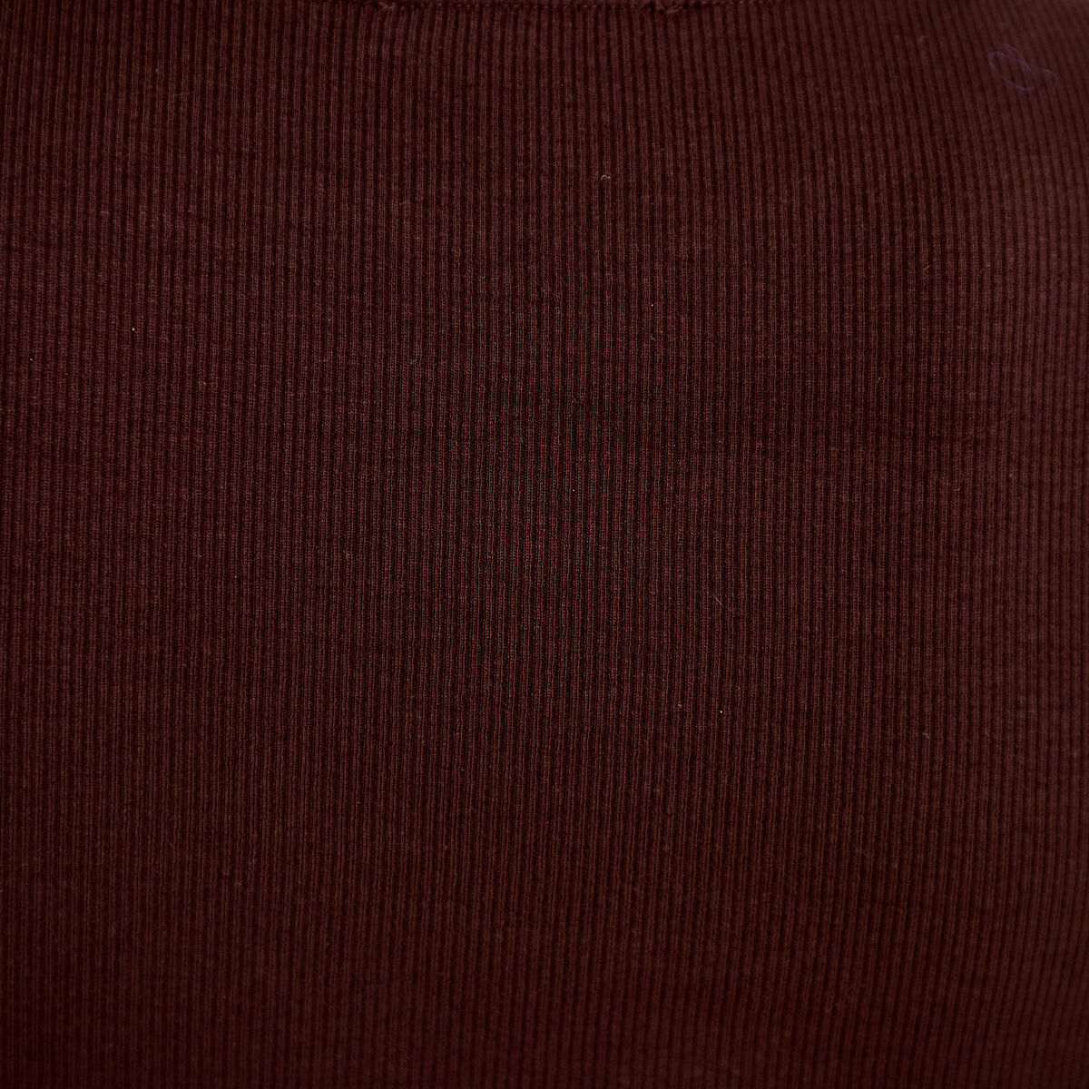 T-shirt ajust&eacute; col rond manches longues marron fonc&eacute; femme