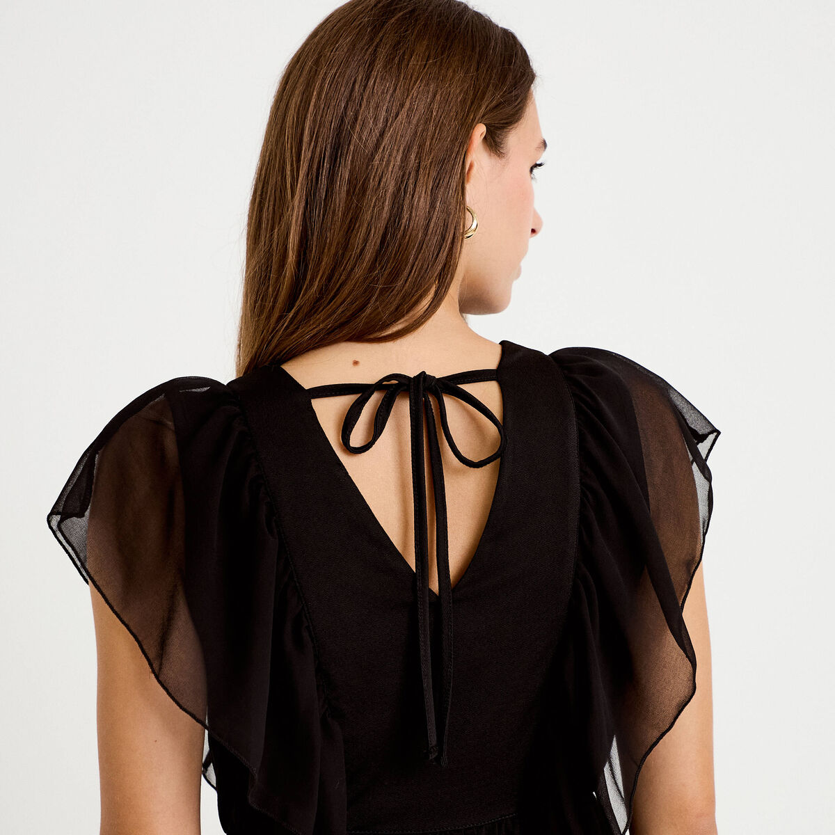 Blouse d&eacute;collet&eacute; voile manches courtes noir femme