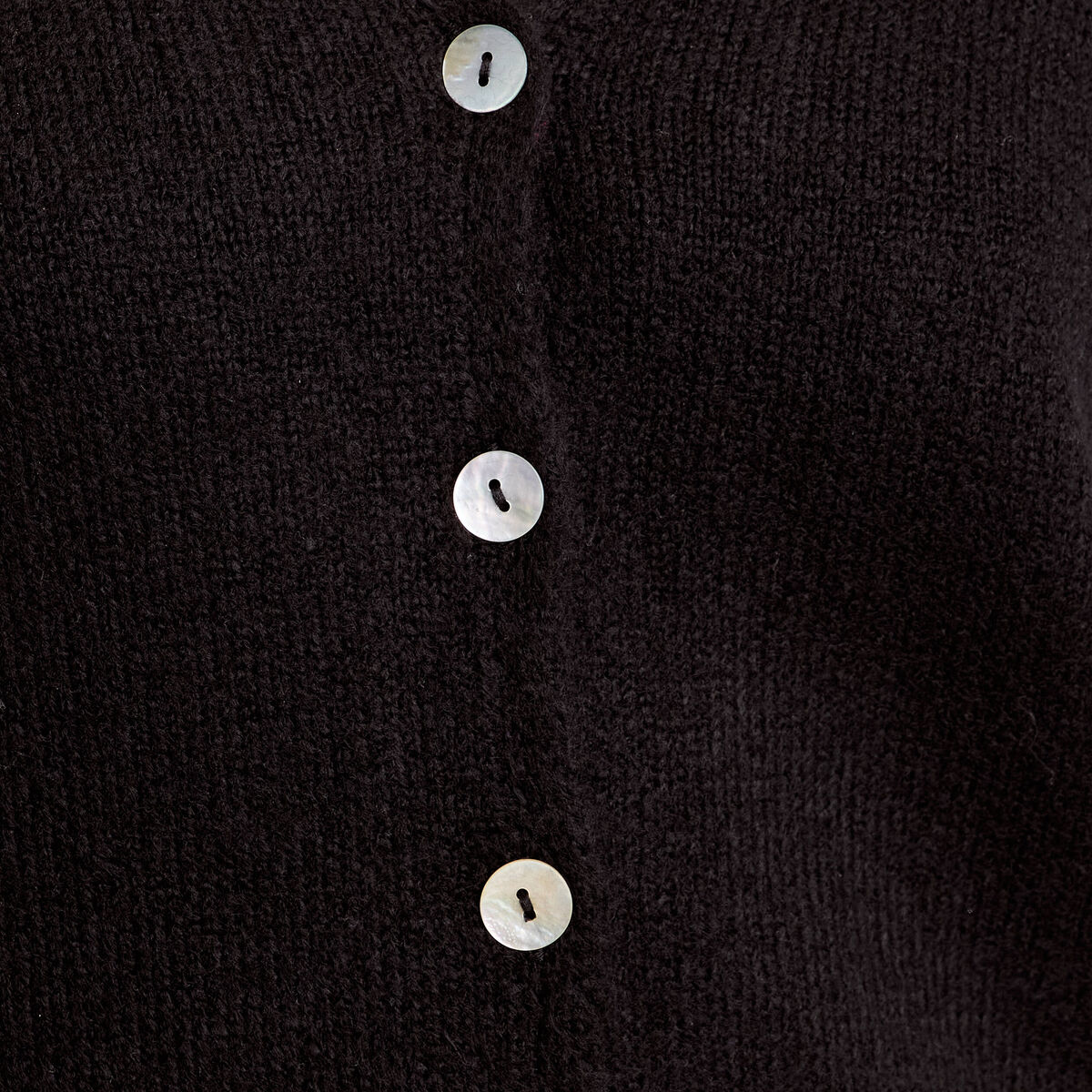 Gilet boutonn&eacute; avec col en V noir femme