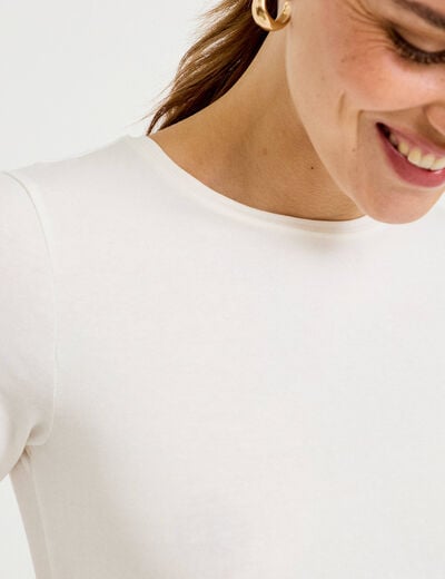 T-shirt ajust&eacute; col rond manches courtes ecru femme