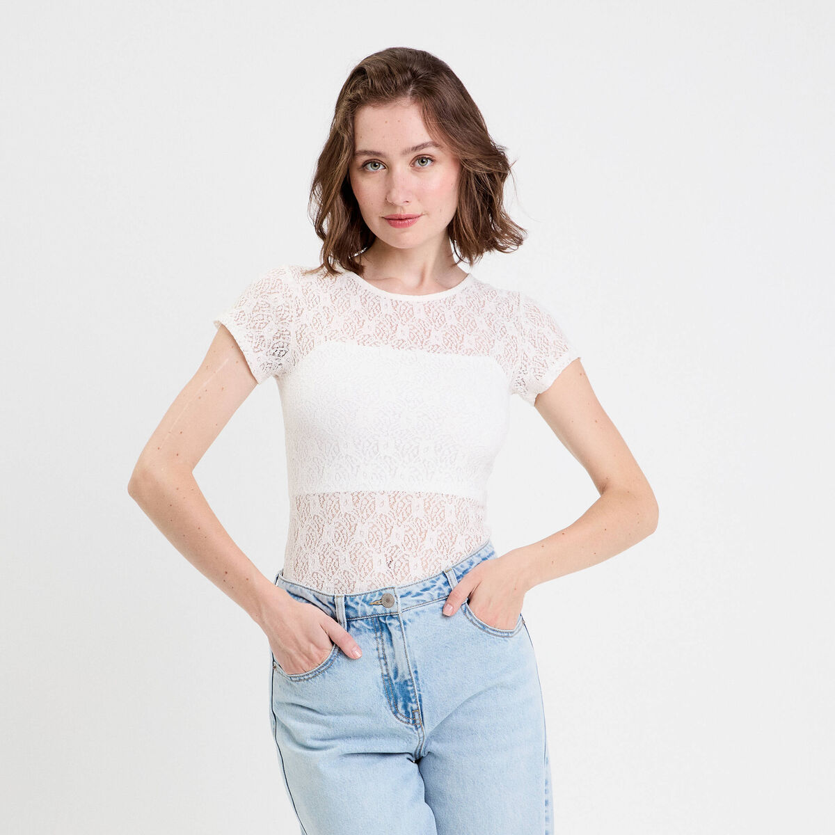 Body ajusté manches courtes dentelle ecru femme