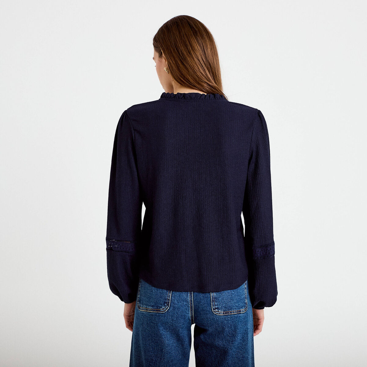 Blouse broderie col V manches longues bleu marine femme