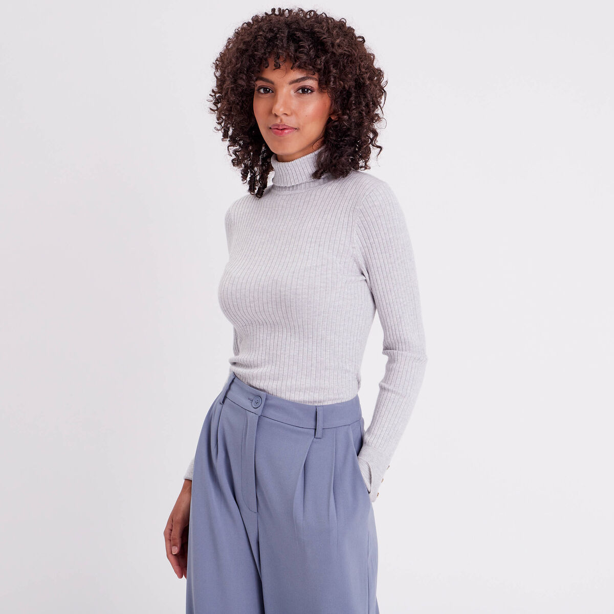 Pull col roulé côtelé gris clair femme